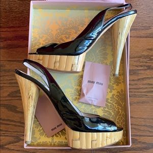 Miu Miu Vernice Flat bamboo platform black patent